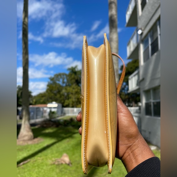 Louis Vuitton Vernis Pochette Lexington - Picture 9 of 14